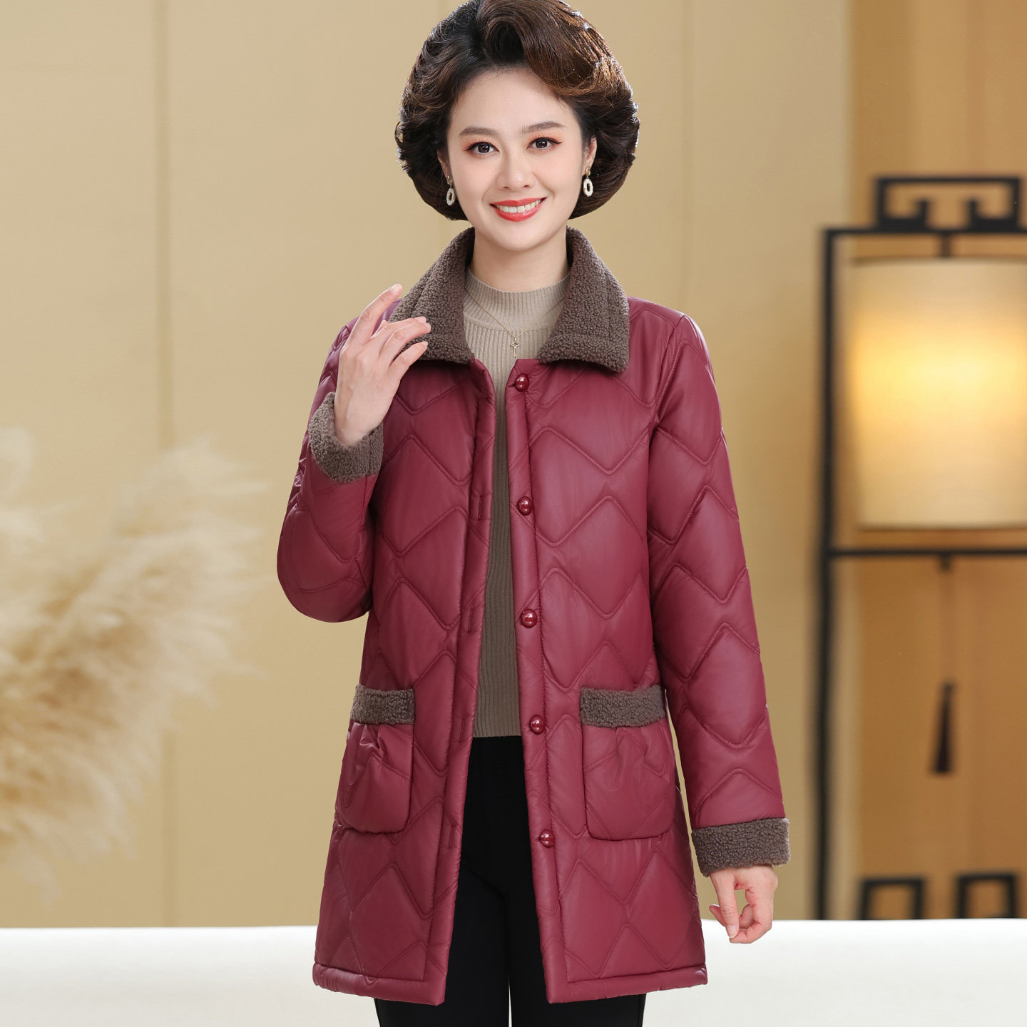 皮衣女外套中长款加棉保暖妈妈装