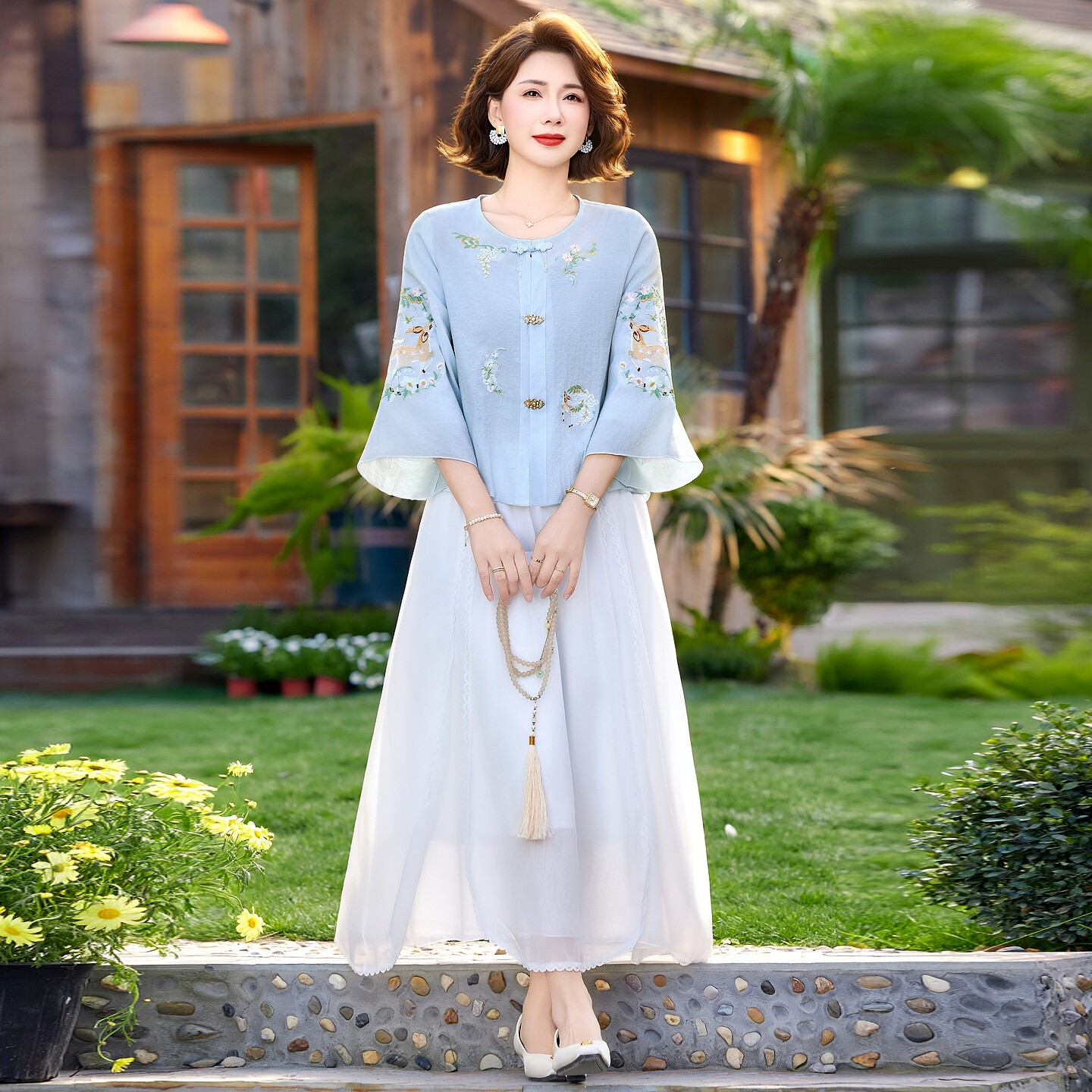 新中式刺绣连衣裙时尚妈妈夏装两件套裙子2026新款今年流行半身裙