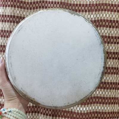 新疆维吾尔族手鼓牛皮手鼓民族舞蹈演出乐器演奏鼓