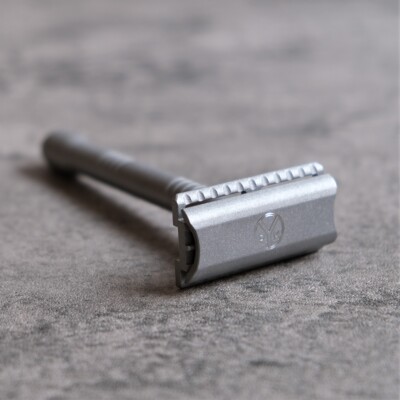 美国Yates 耶茨剃须刀 不锈钢手动双刃剃须刀(现货)