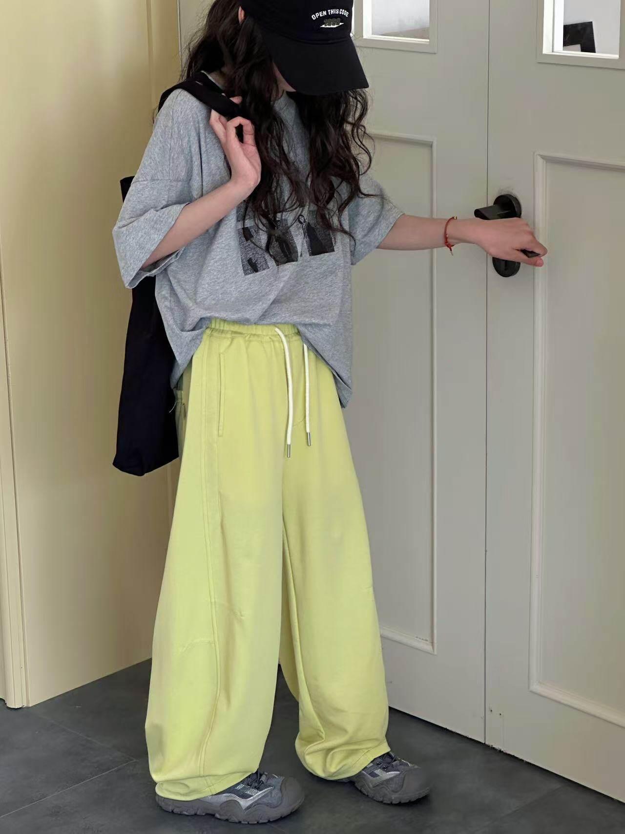 特价大E小e品牌童装夏款弯刀针织裤香蕉裤薄款长裤卫裤儿童女童黄