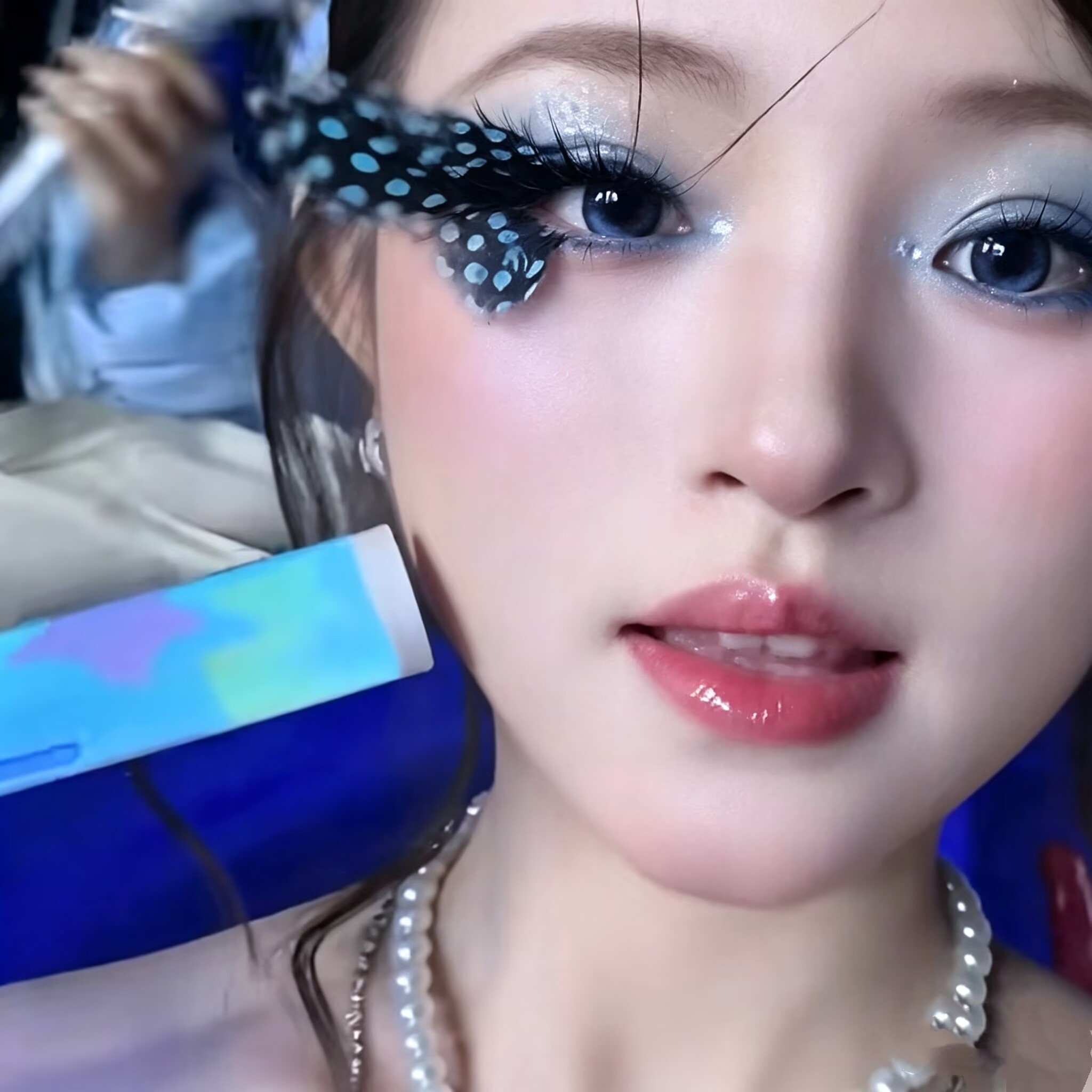 演唱会蝴蝶眼妆羽毛假睫毛珍珠鸡毛舞台装饰创意玩妆万圣节cos妆