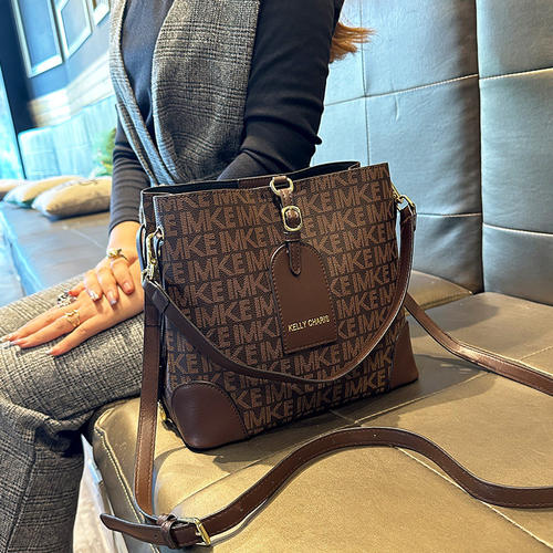 Clean Knock真皮女包2026新款时尚大容量水桶包手提包单肩斜挎包