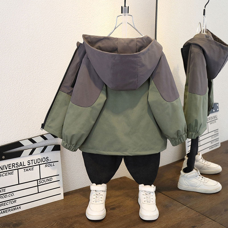 男童春秋拼色连帽防风冲锋衣