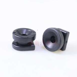 适用五十铃DMAX/MUX瑞迈/铃拓/牧游侠发动机盖板胶套装饰盖橡胶垫