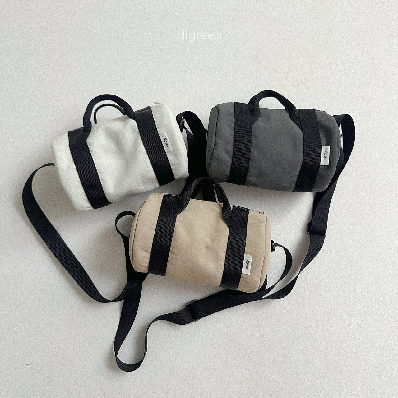 digreen▲BabyWe韩国代购25新款儿童简约轻便百搭斜挎手提两用包