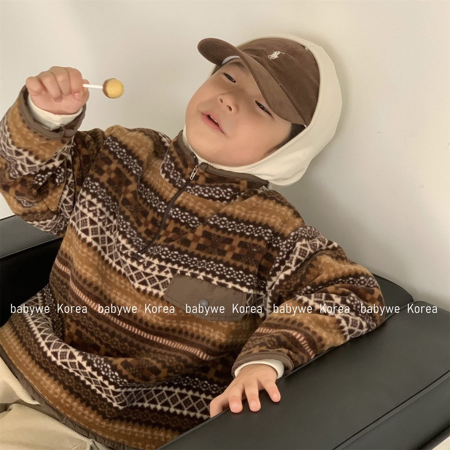 ins博主民族风费尔岛半拉链绒衫