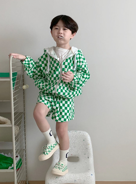 AMA▶BabyWe韩国代购儿童棋盘格拉链衫连帽外套格子短裤男宝套装