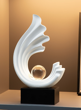 风生水起轻奢客厅酒柜高档摆件