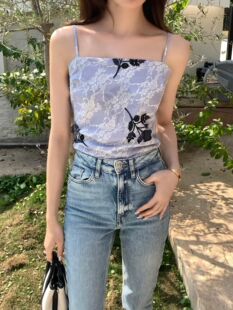 夏日度假穿搭多巴胺海岛吊带上衣法式复古蕾丝蝴蝶结露背丝巾抹胸