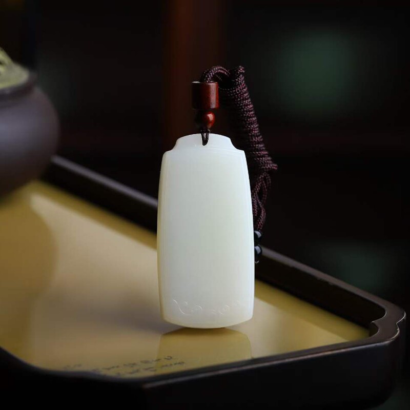 天然新疆和田玉玉器工艺品俄料羊脂级白玉平安牌玉石挂件吊坠附证