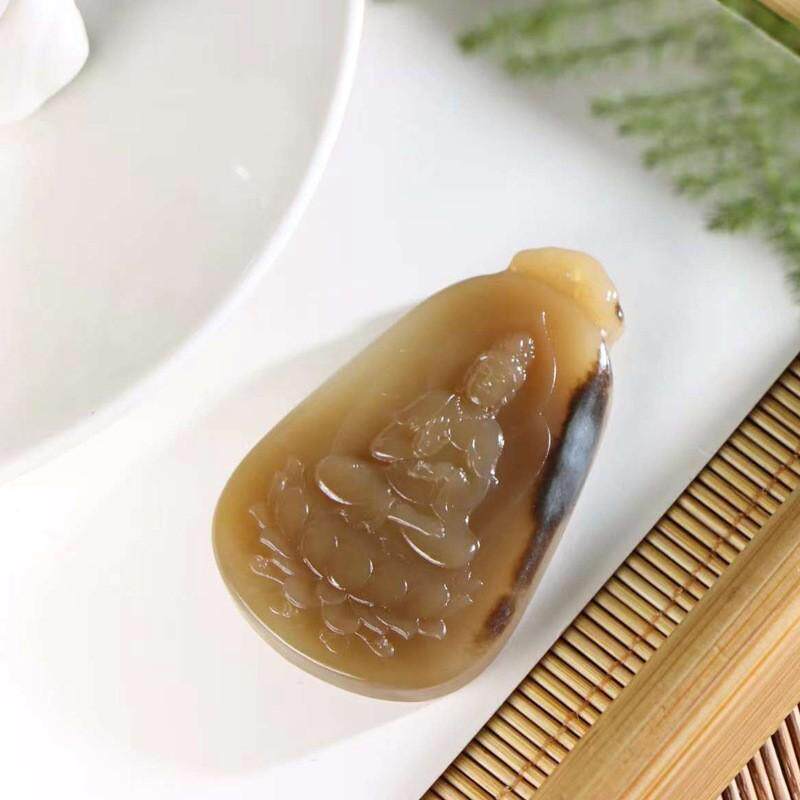 玉器供应链天然新疆和田玉俄料老料糖玉莲花观音吊坠男式挂件送证