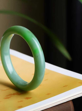 玉器工艺品天然新疆和田玉碧玉老料猫眼素面镯女式玉石手镯附证