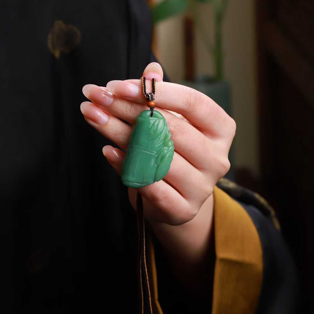 玉器工艺品天然新疆和田玉俄料碧玉老料竹节吊坠男女玉石挂件送证