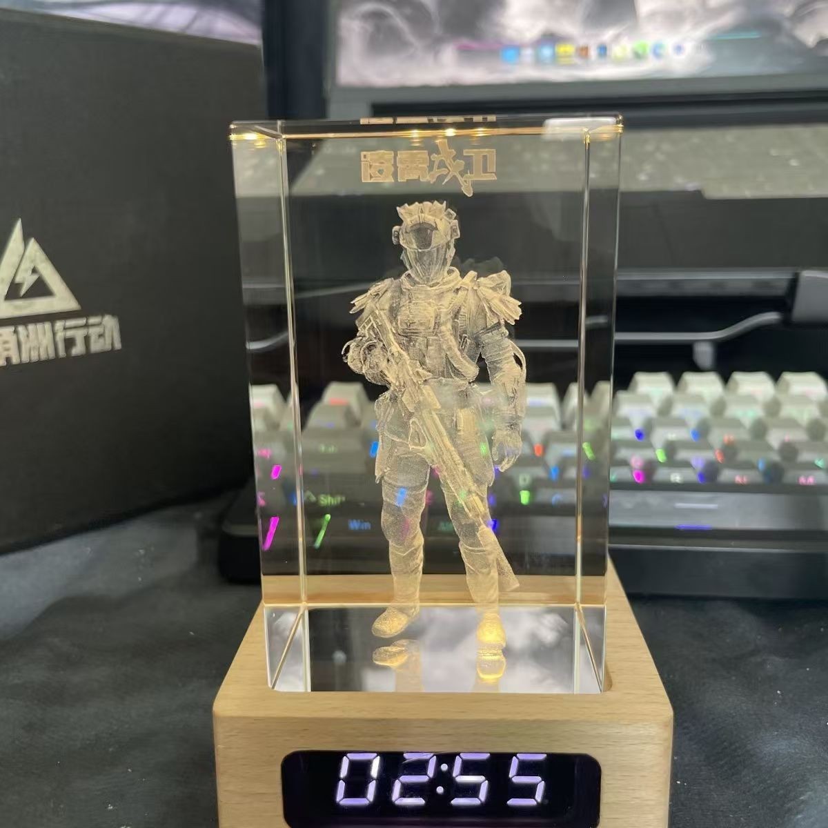三角洲周边人物干员威龙模型桌面创意发光摆件送朋友闺蜜固排礼物