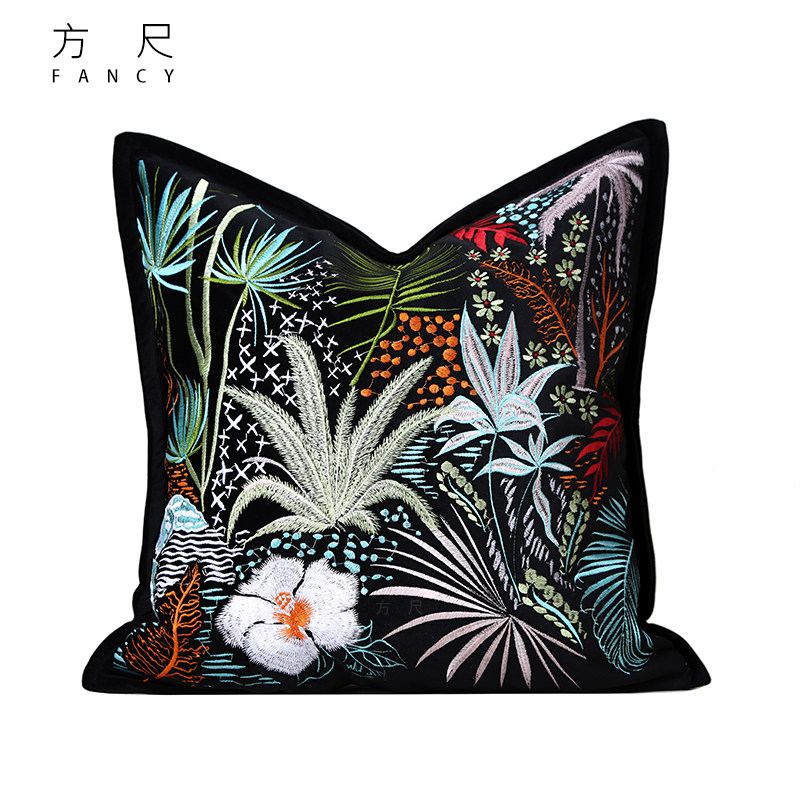 方尺设计师原创法式刺绣高档抱枕