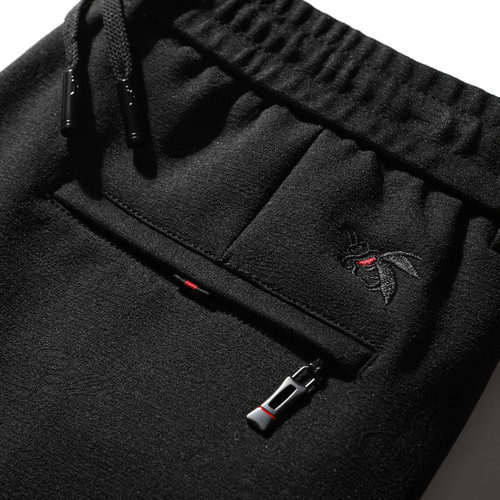 小蜜蜂松紧腰运动裤中年宽松秋冬