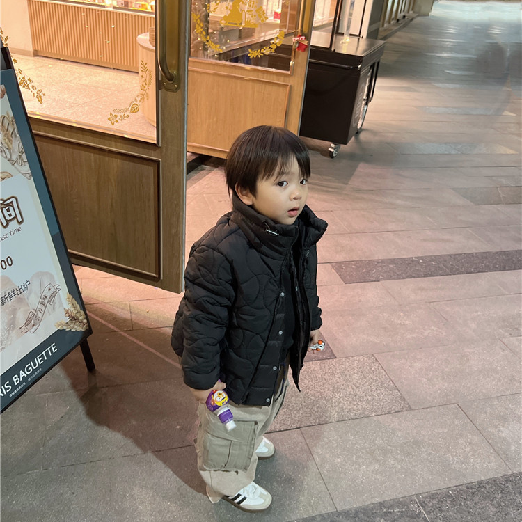 中性风亲子洋葱绗缝杜邦棉服