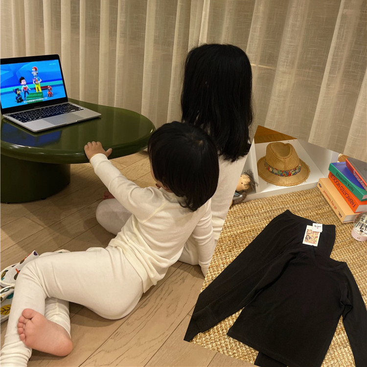 卷卷家 中性风两色软糯羊毛内衣套装，可机洗