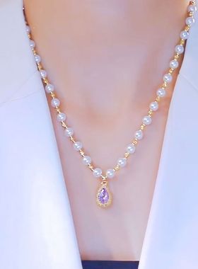 今年流行的珍珠项链紫晶