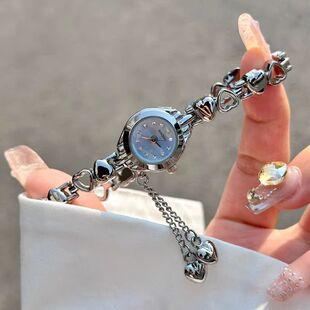 女士链式手表爱心手链手表女款2025新款女生女士轻奢小众学生表小