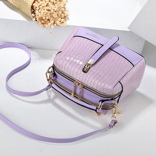 女包高端大气上档次女士包包手提包新款单肩2025斜挎包枕头时尚大