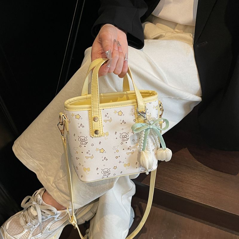 一包三用女包高级感水桶包包包女式时尚单肩百搭洋气斜跨水桶包小