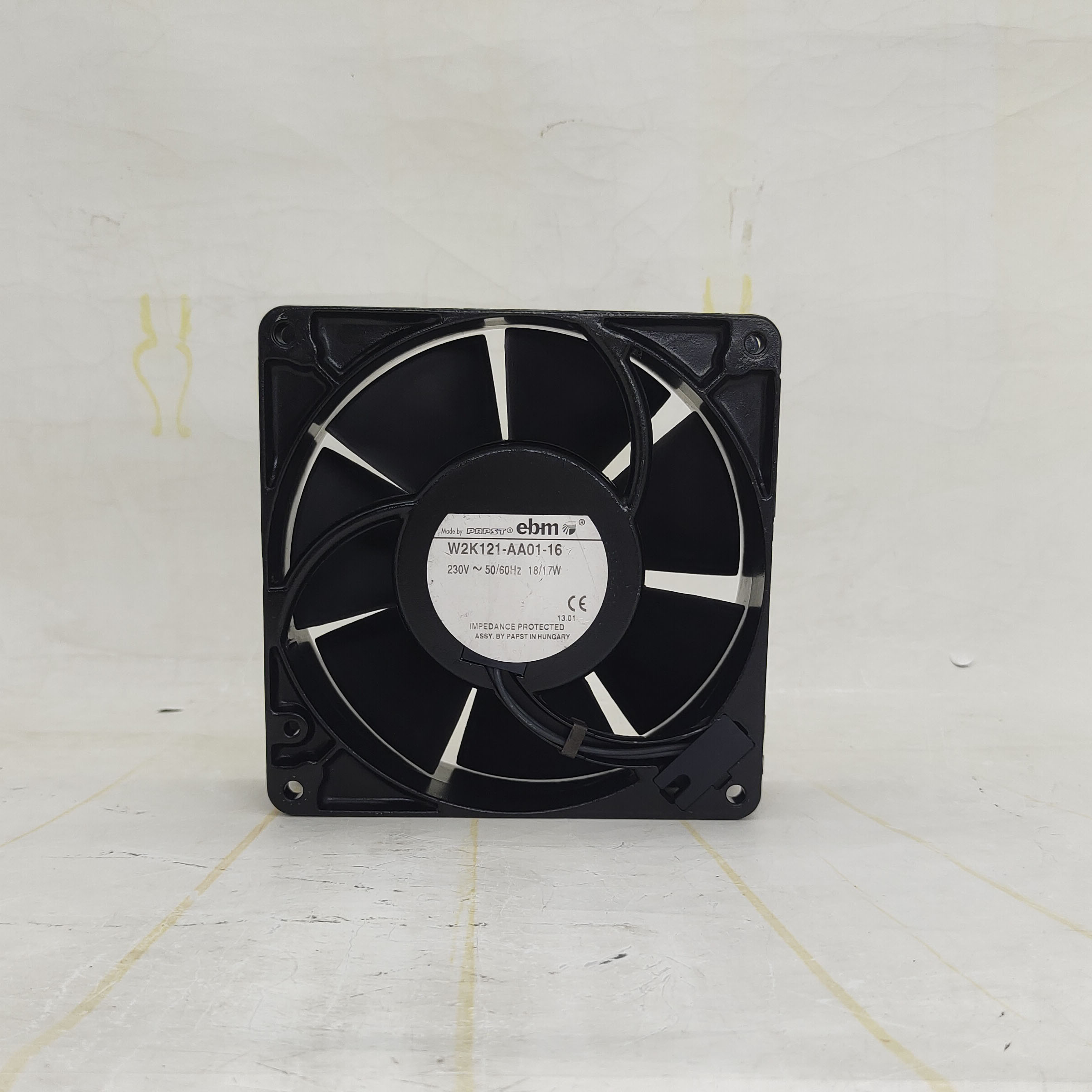 德国/ W2K121-AA01-16 12737 230V 铝框交流散热风扇