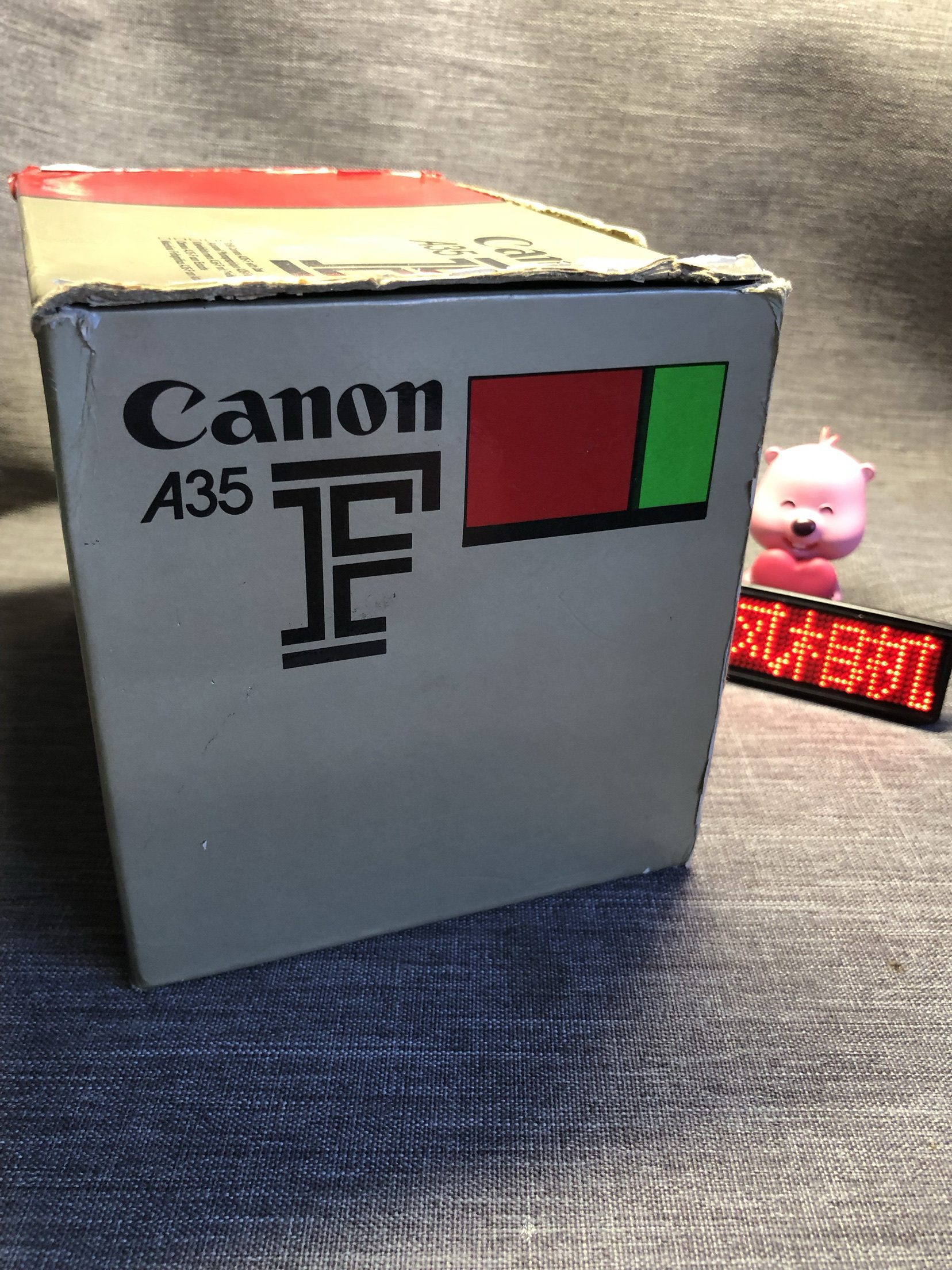 canon佳能A35F黑色铜底金属机身135胶卷胶片菲林定焦镜头盒装旁轴