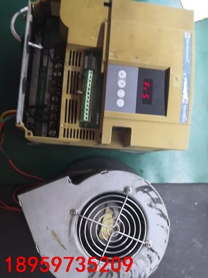 变频器两个ATV18U72N4，2200W。合适拍，380伏议价