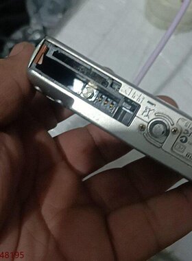 佳能IXUS60数码相机银色机身600万像素3倍光学变议价
