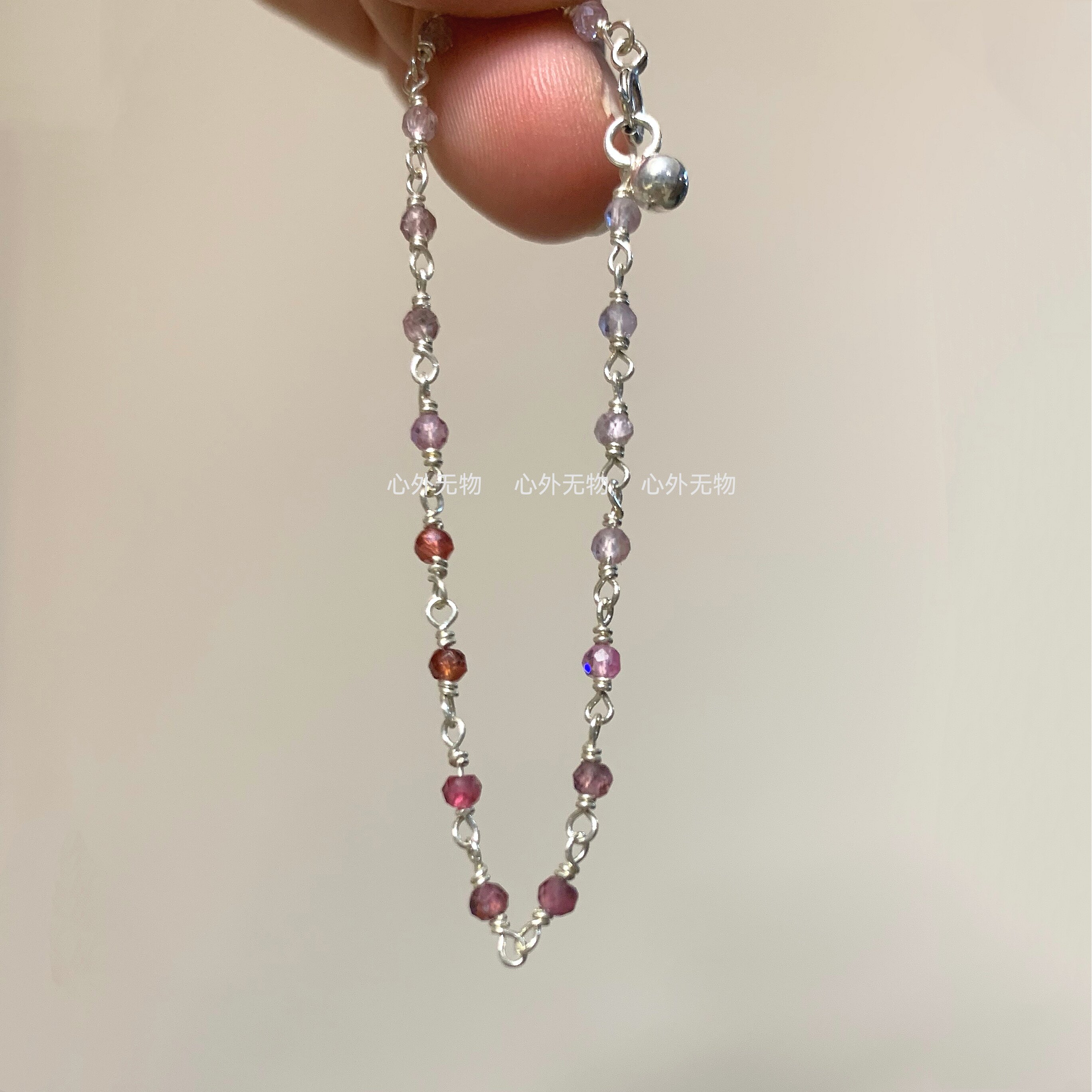 S925纯银细手链纯天然尖晶石腕链手工手饰品彩色水晶新款礼物推荐