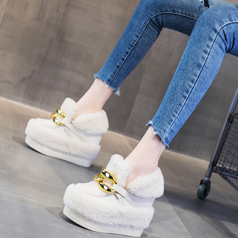 内增高坡跟羊毛震地王厚底面包鞋