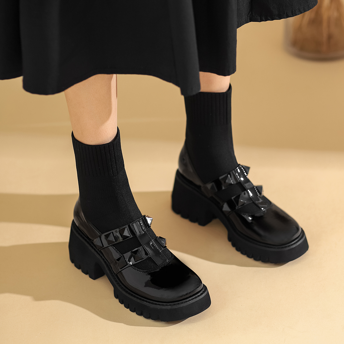 西村名物英伦风便捷套筒增高女靴