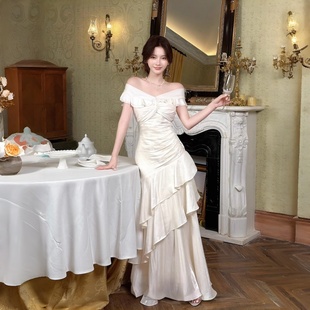 法式一字肩轻奢连衣裙女旅游香槟色荷叶边鱼尾裙小众高端晚礼服裙