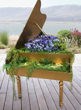 欧式风钢琴婚纱摄影创意摆件新品