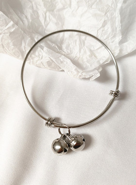 [不褪色 洗澡不用摘]不掉色钛钢铃铛手镯 铃铛好运推拉手环手饰品