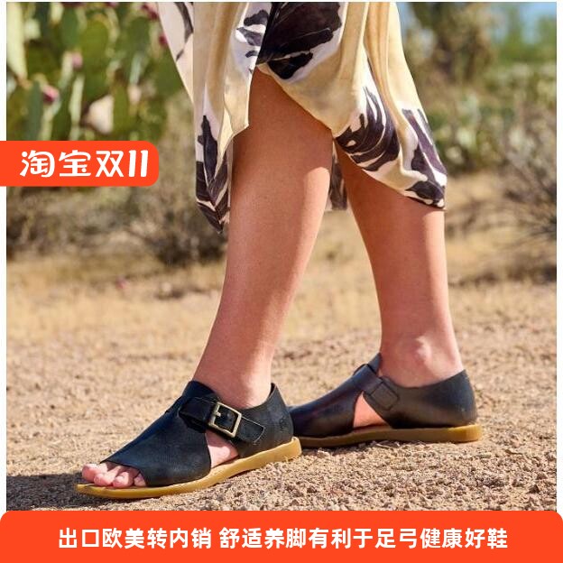 BORN欧美时尚平底休闲凉鞋