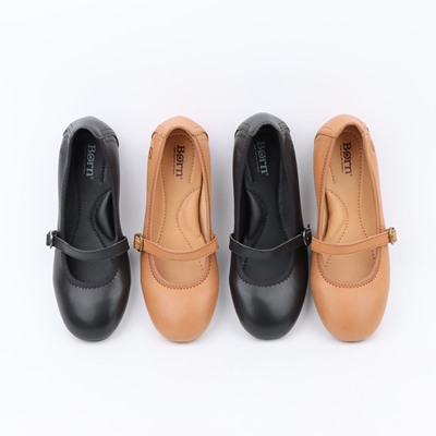 妈妈鞋中老年玛丽珍大码真皮单鞋