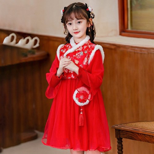 12岁女孩服装价格 12岁女孩服装图片 星期三