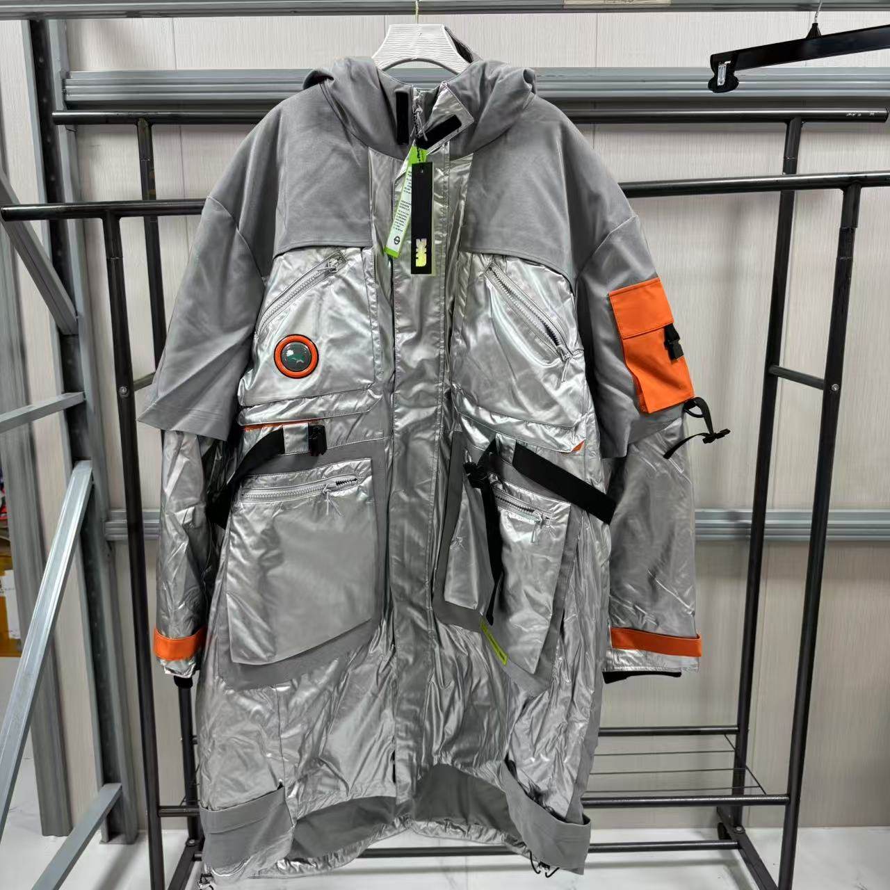 李宁羽绒服冬季男女同款LNG电竞系列保暖潮流中长款羽绒服FMAD020