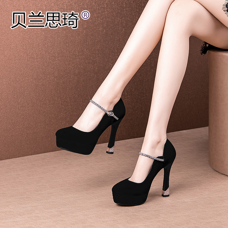 一字扣粗跟单鞋女2025春秋新款磨砂真皮圆头走秀模特防水台高跟鞋