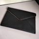 手拿包黑色皮革信封包超薄翻盖磁吸扣金属拉链装 饰DF6421000710F