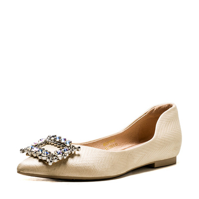 真皮内里单鞋女春秋尖头平跟鞋子金属扣镶水钻通勤百搭MD31111047