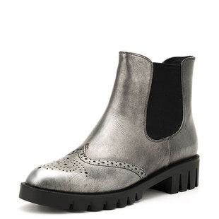 大码真皮切尔西短靴子女冬黑色牛皮圆头布洛克英伦粗跟SS64117206