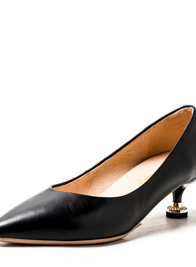 真皮单鞋女春秋黑色羊皮鞋子尖头低跟职业百搭通勤上班MD31111D15