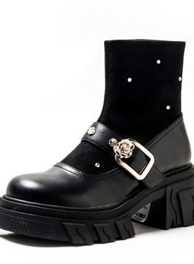 真皮短靴子女黑色袜靴圆头牛皮厚底水台高粗跟金属搭扣MD43116D10