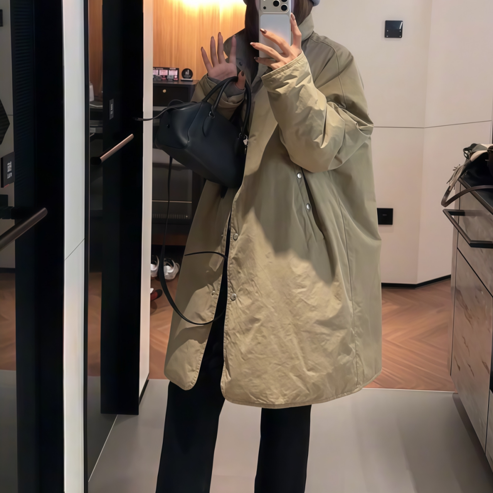廓形军绿色羽绒服外套宽松显瘦