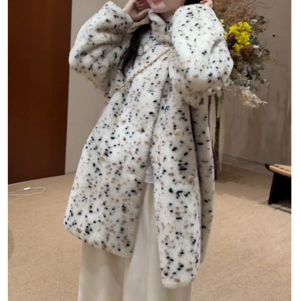 气质慵懒风日常白色豹纹翻领外套