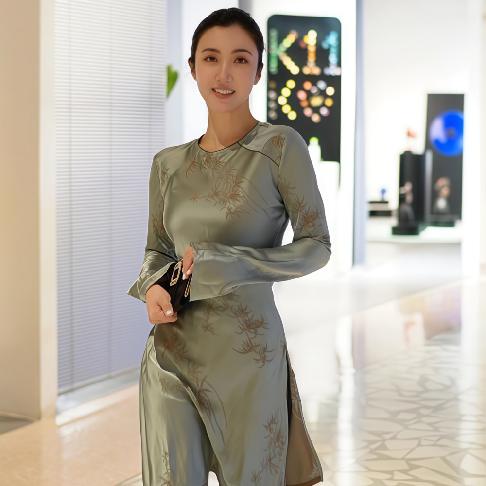2026夏新款新中式修身服饰高腰中长款圆领银色碎花长袖长裤套装女